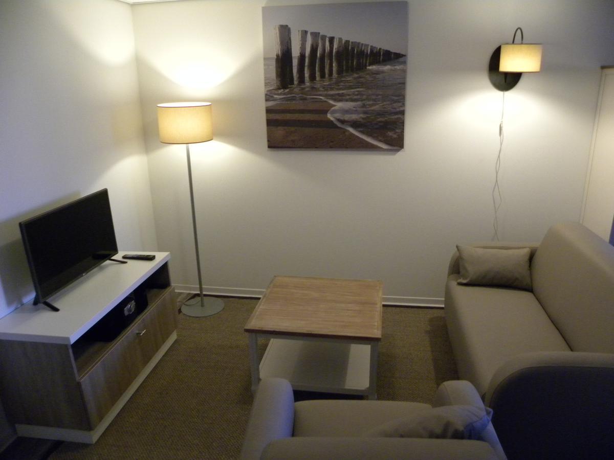 Roompot Strandplevier Hotelsuites Де Коох Екстериор снимка