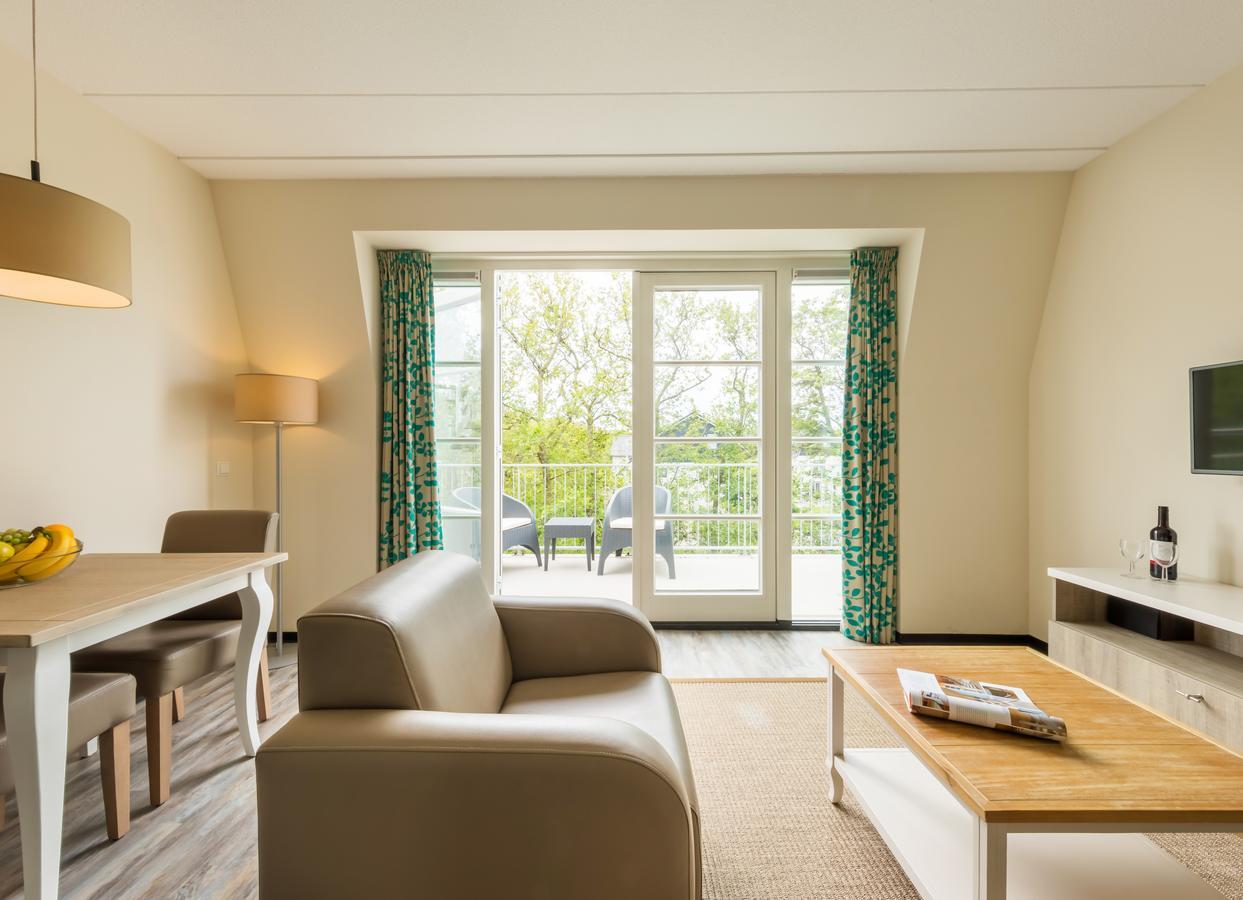 Roompot Strandplevier Hotelsuites Де Коох Екстериор снимка