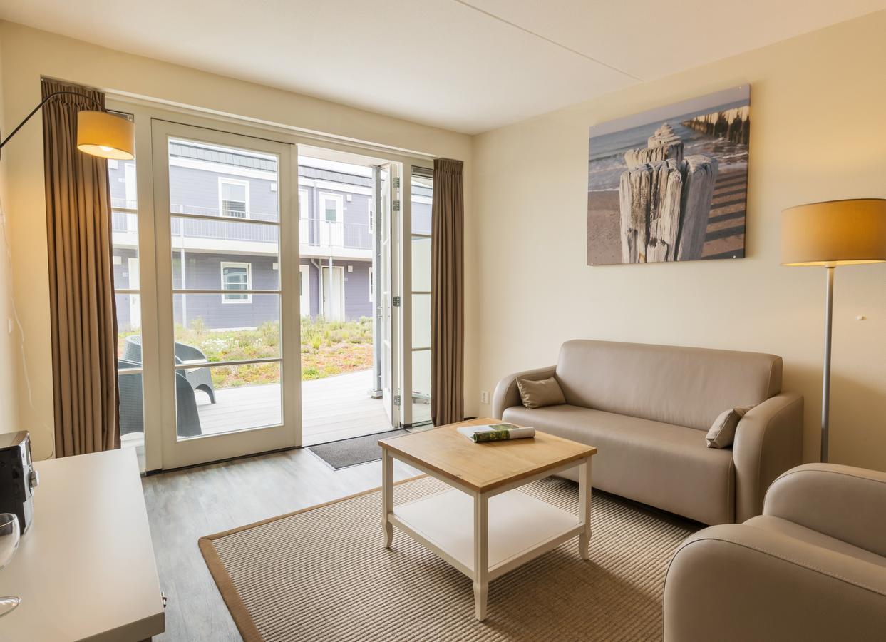 Roompot Strandplevier Hotelsuites Де Коох Екстериор снимка