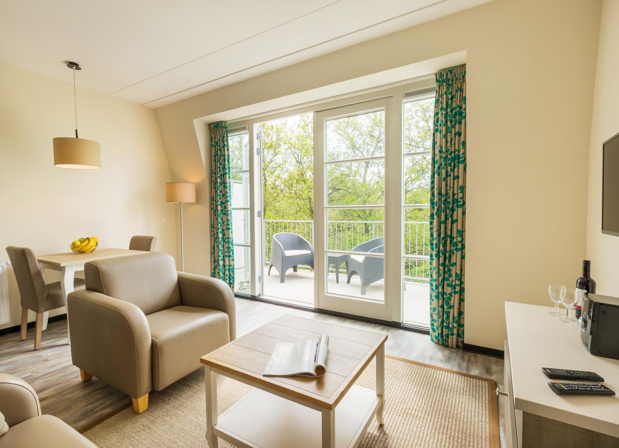 Roompot Strandplevier Hotelsuites Де Коох Екстериор снимка